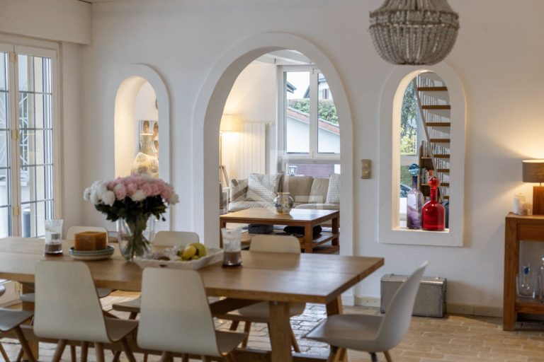 Properties Weibel & Loeb Real Estate