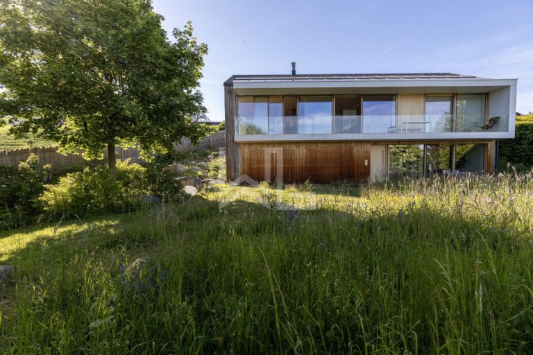 Properties Weibel & Loeb Real Estate